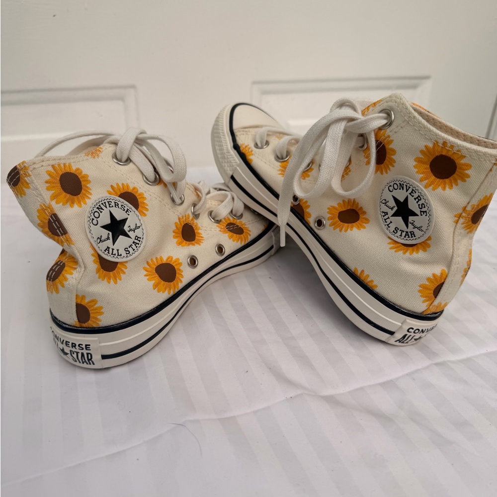 Converse Kids High-Top Sneakers with Sunflower Print